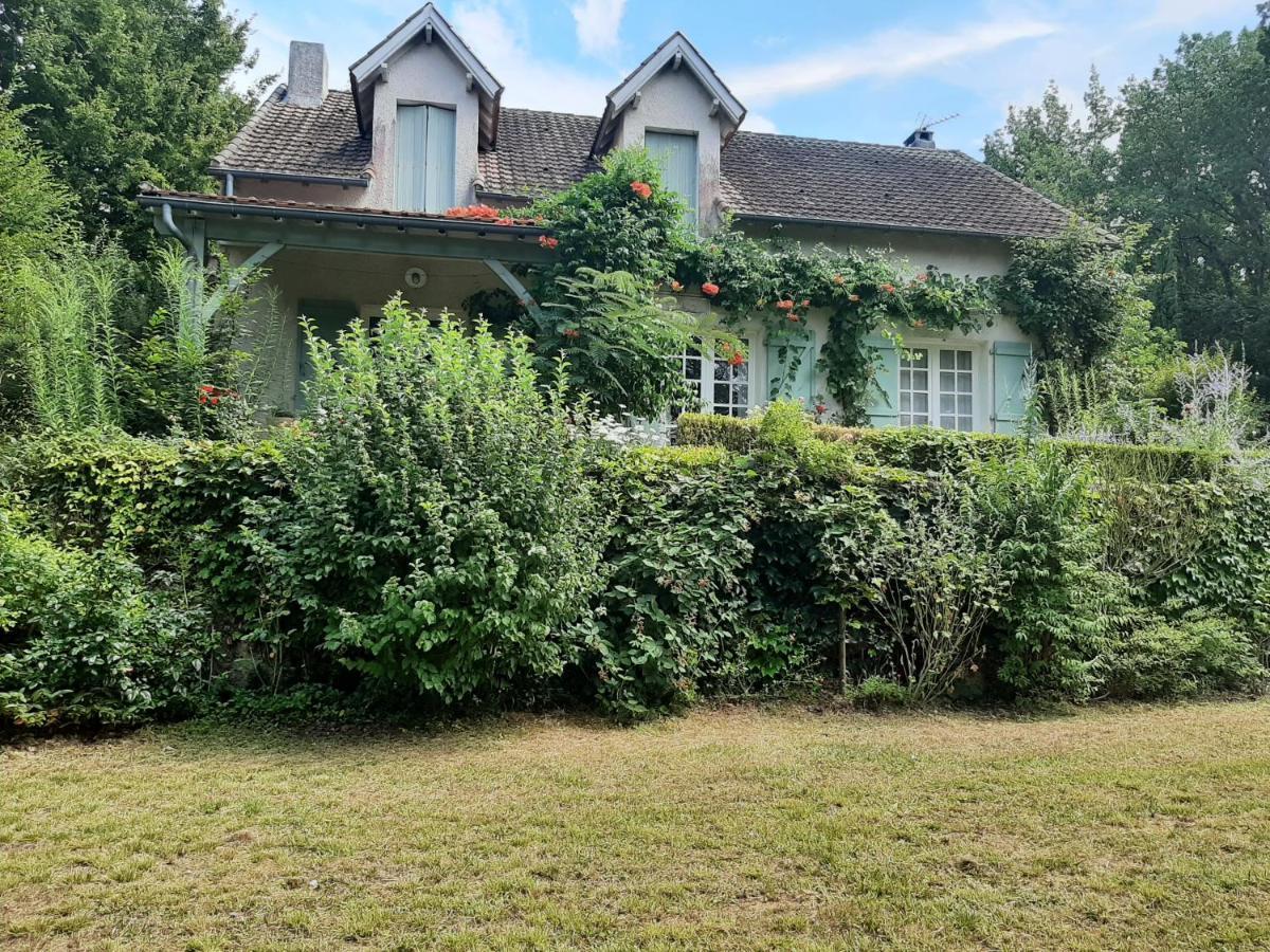L'Oree Du Bois Luzech Exterior photo